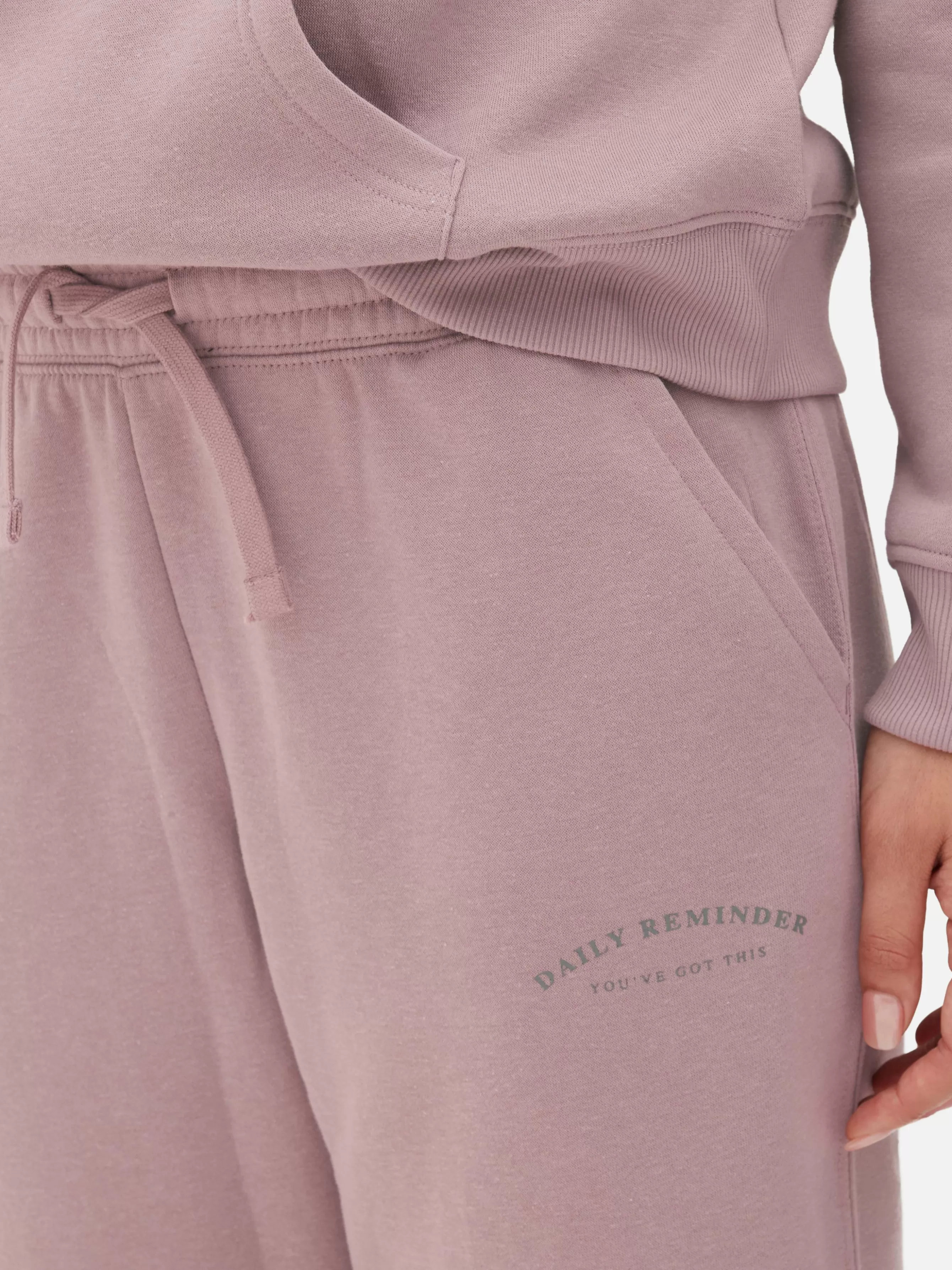 Online Primark Bas De Jogging Graphique Avec Cordon De Serrage à Coordonner Figue