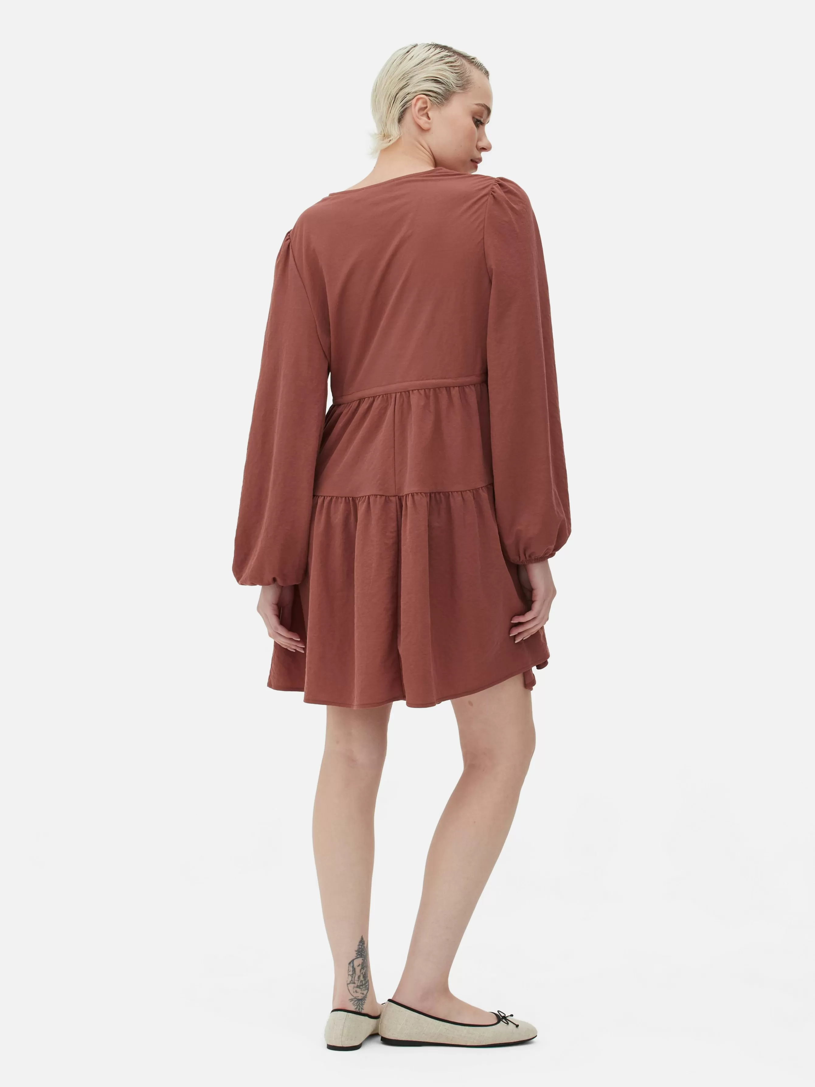 Outlet Primark Mini Robe à Smocks Avec Col En V Et Liens à Nouer Rose poudré
